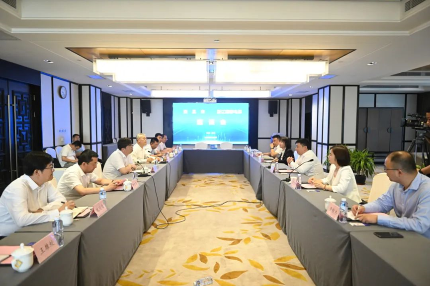 888电子集团官网 - 当先的电子科技解决规划提供商